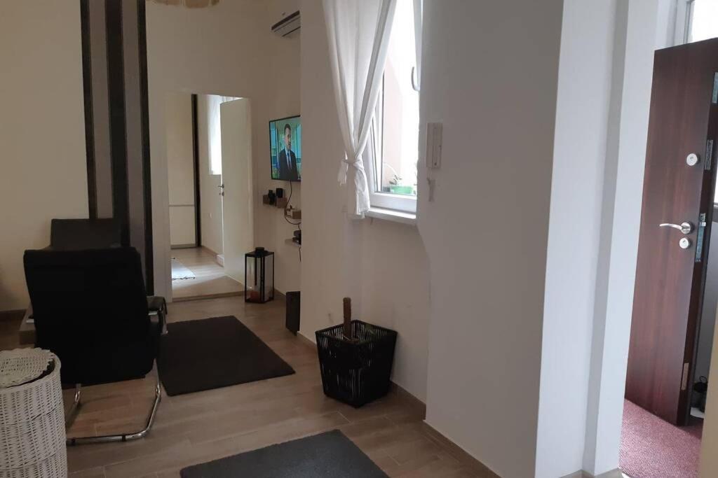 Tiny House Apartment Belgrado Exterior foto